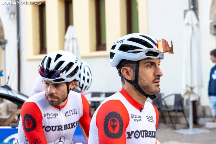 Ciclismo senior San Leonardo 2025./ Viksar Fotografía