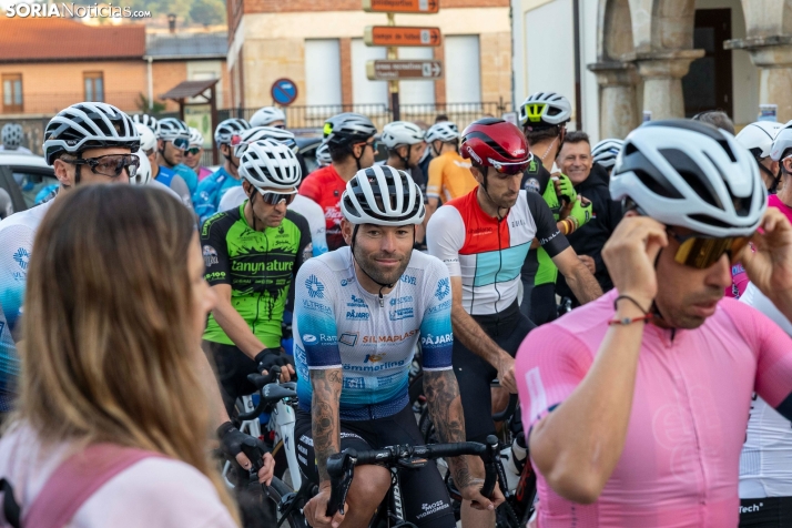 Ciclismo senior San Leonardo 2025./ Viksar Fotografía