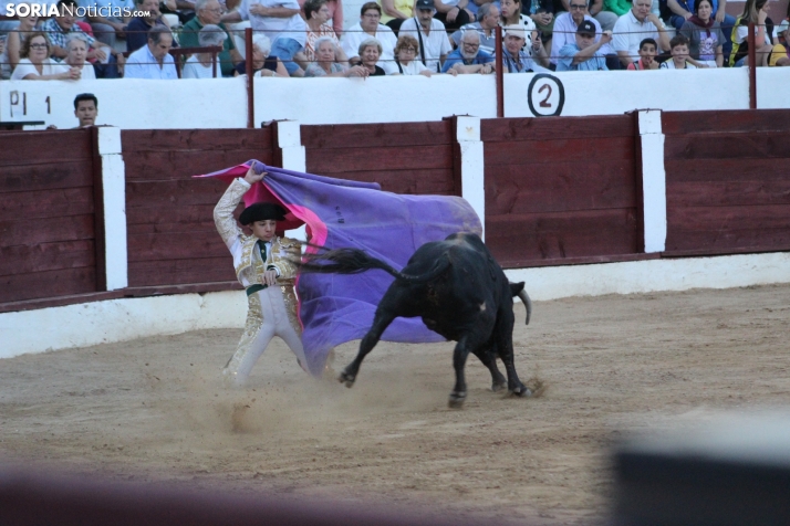 Fotos: La corrida de toros de Almaz&aacute;n acaba con la puerta grande de V&iacute;ctor Hern&aacute;ndez y Ja