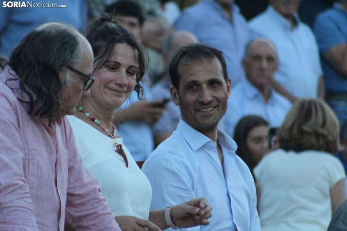 Fotos: La corrida de toros de Almaz&aacute;n acaba con la puerta grande de V&iacute;ctor Hern&aacute;ndez y Ja