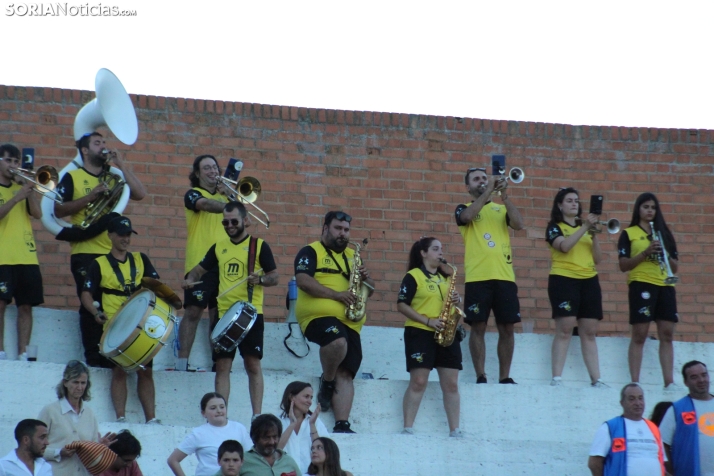 Fotos: La corrida de toros de Almaz&aacute;n acaba con la puerta grande de V&iacute;ctor Hern&aacute;ndez y Ja