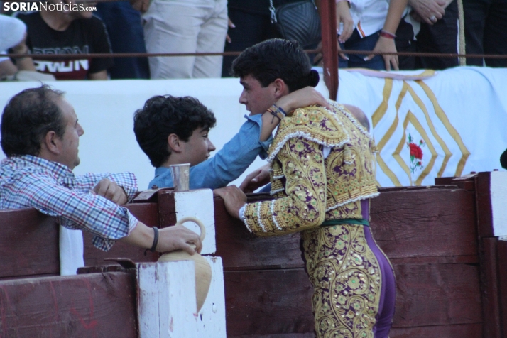 Fotos: La corrida de toros de Almaz&aacute;n acaba con la puerta grande de V&iacute;ctor Hern&aacute;ndez y Ja