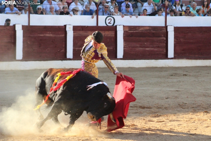 Fotos: La corrida de toros de Almaz&aacute;n acaba con la puerta grande de V&iacute;ctor Hern&aacute;ndez y Ja