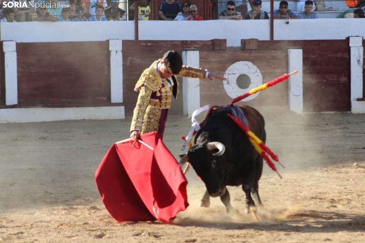 Fotos: La corrida de toros de Almaz&aacute;n acaba con la puerta grande de V&iacute;ctor Hern&aacute;ndez y Ja