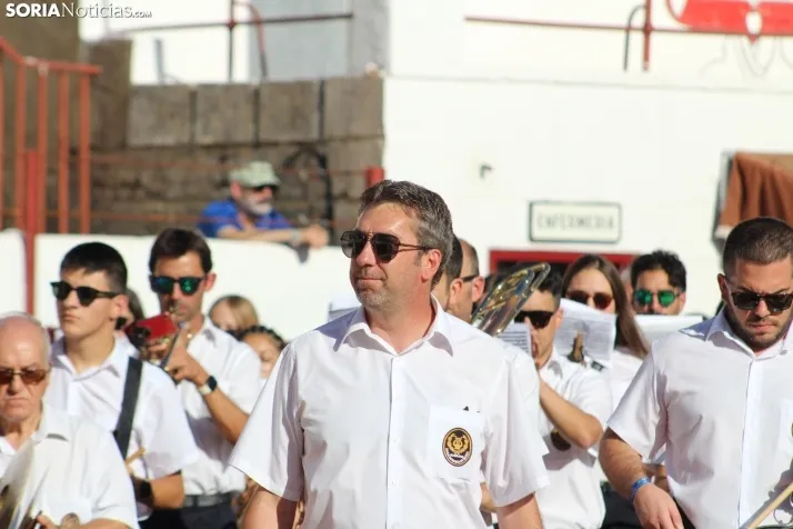 Fotos: La corrida de toros de Almaz&aacute;n acaba con la puerta grande de V&iacute;ctor Hern&aacute;ndez y Ja