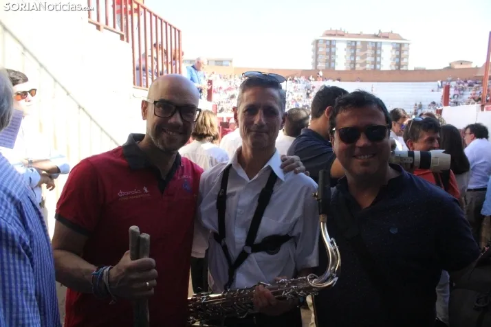 Fotos: La corrida de toros de Almaz&aacute;n acaba con la puerta grande de V&iacute;ctor Hern&aacute;ndez y Ja