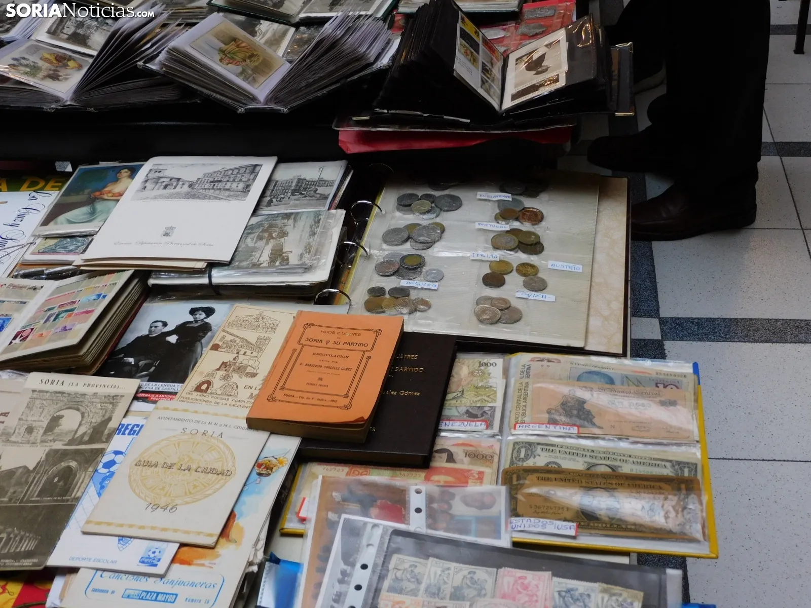 Foto 10 - El coleccionismo llega al Casino: monedas, postales, sellos y mucho m&aacute;s