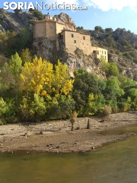 Foto 8 - Fotos: &iquest;Recuerdas el r&iacute;o Duero pr&aacute;cticamente seco a su paso por Soria?