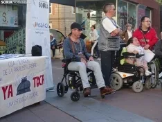 Foto 30 - CR&Oacute;NICA Y FOTOS | Una 'cacerolada' en Soria para que se oiga la voz de las personas con par&aacute;lisis cerebral