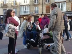 Foto 21 - CR&Oacute;NICA Y FOTOS | Una 'cacerolada' en Soria para que se oiga la voz de las personas con par&aacute;lisis cerebral
