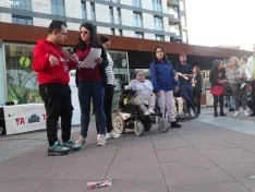 Foto 12 - CR&Oacute;NICA Y FOTOS | Una 'cacerolada' en Soria para que se oiga la voz de las personas con par&aacute;lisis cerebral