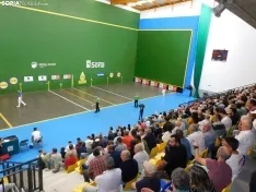 Trofeo de pelota mano San Saturio.