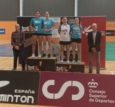 Foto 4 - De la plata nacional de Corchón a los oros de los sénior: fin de semana de éxito para el bádminton soriano