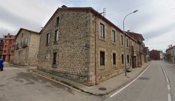 Covaleda licita la gestión del albergue municipal hasta 2035