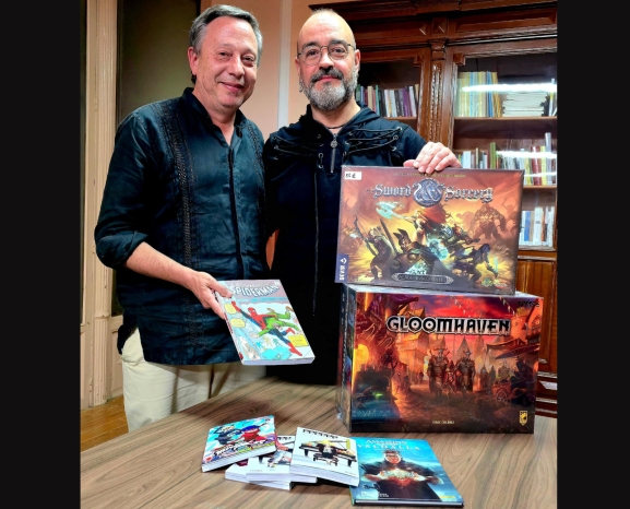 El Club Rayo de Luna del Casino recibe juegos y cómics