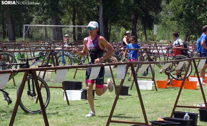 Almazán toma el relevo de Ávila como sede de la gran fiesta del triatlón regional