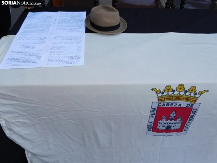Fotos: Soria rememora una foto de 1.932 y homenajea a Antonio Machado en la ermita de San Saturio