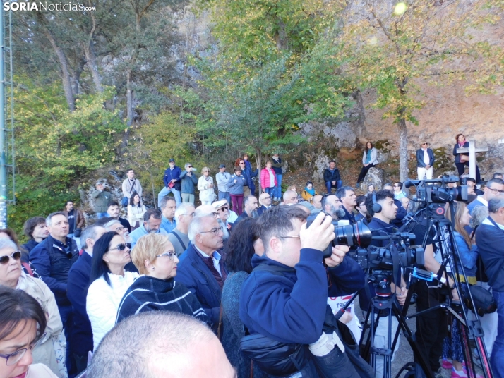 Fotos: Soria rememora una foto de 1.932 y homenajea a Antonio Machado en la ermita de San Saturio