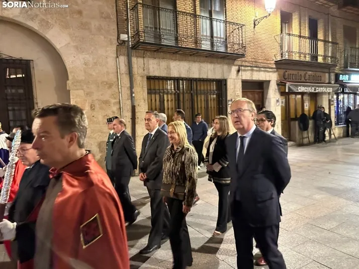 GALER&Iacute;A | Tarde hist&oacute;rica para El Burgo de Osma: 16 cofrad&iacute;as han recorrido sus calles