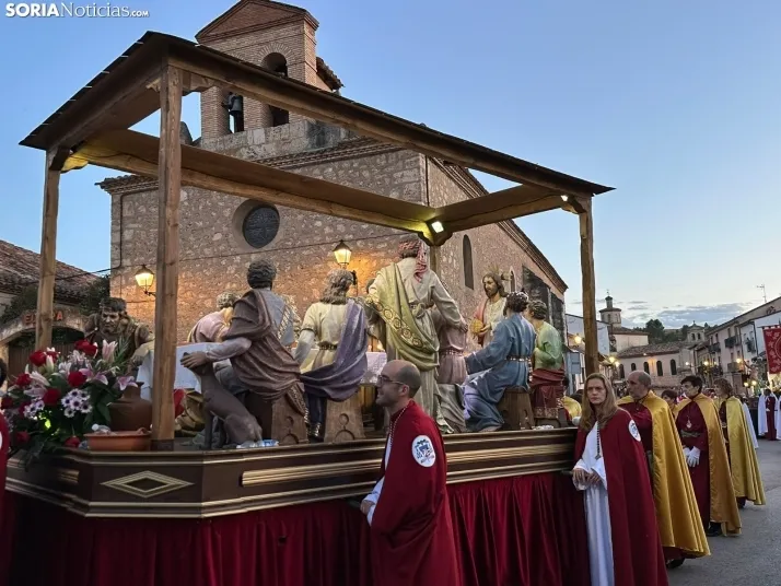 GALER&Iacute;A | Tarde hist&oacute;rica para El Burgo de Osma: 16 cofrad&iacute;as han recorrido sus calles