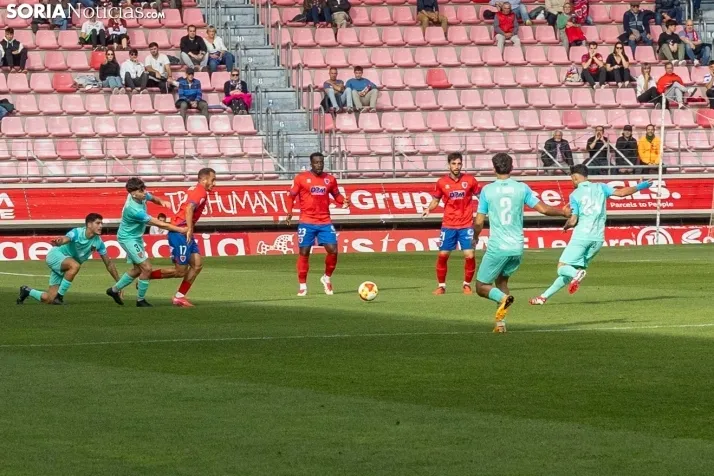 Numancia vs Sámano./ Viksar Fotografía