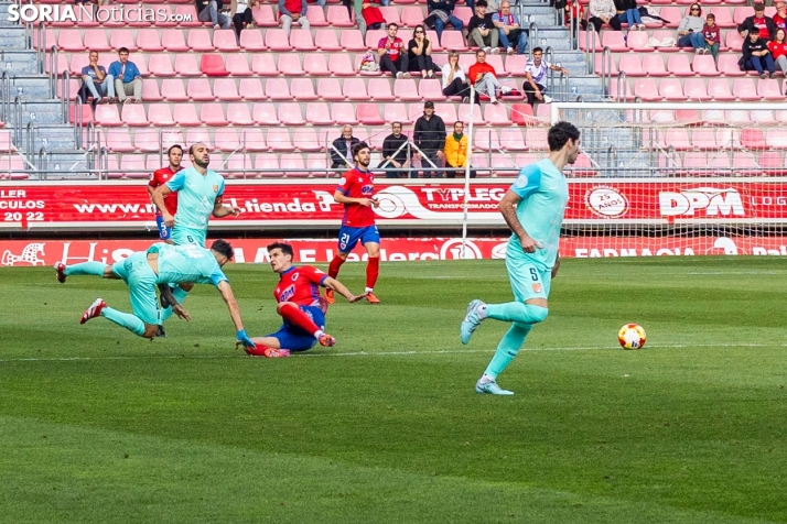Numancia vs Sámano./ Viksar Fotografía