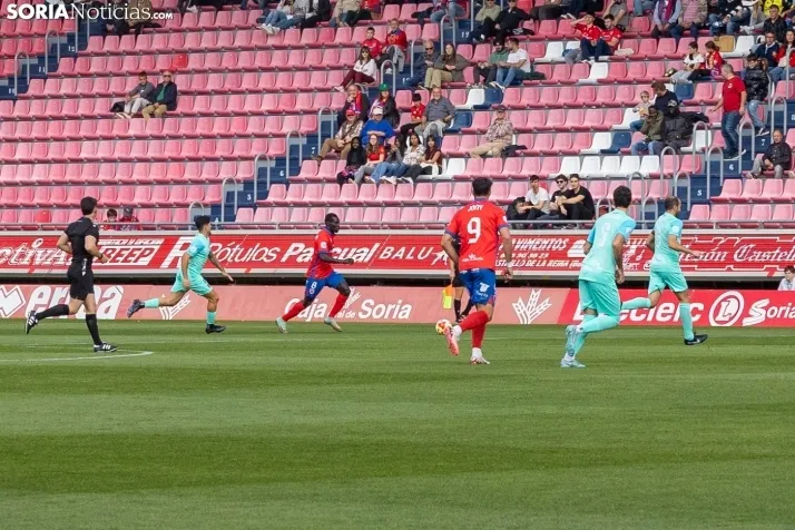 Numancia vs Sámano./ Viksar Fotografía
