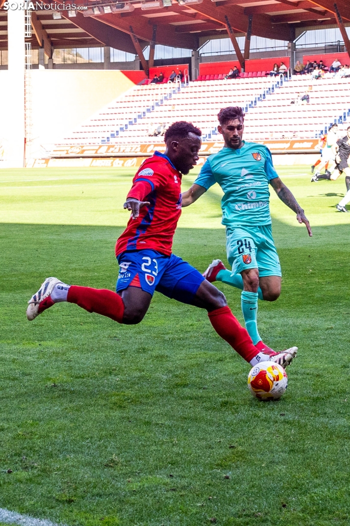 Numancia vs Sámano./ Viksar Fotografía