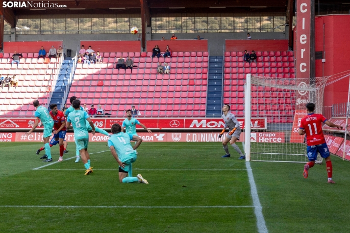 Numancia vs Sámano./ Viksar Fotografía