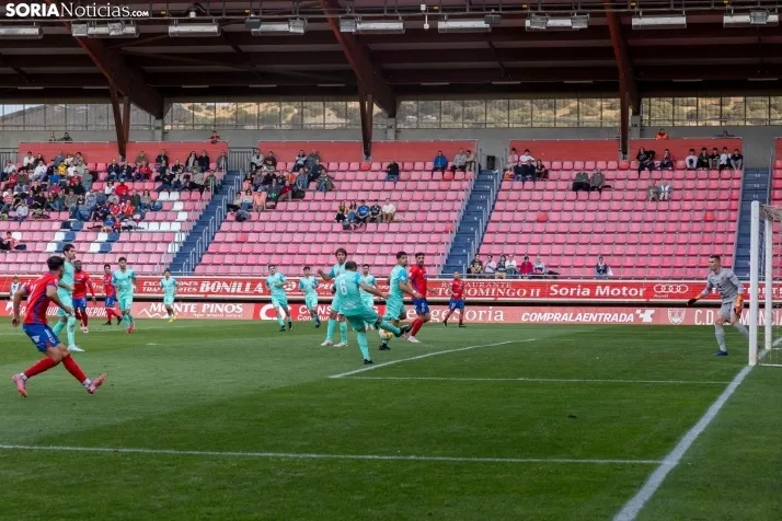 Numancia vs Sámano./ Viksar Fotografía