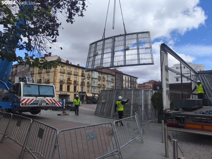 Llegada del cono de Navidad a Soria. 