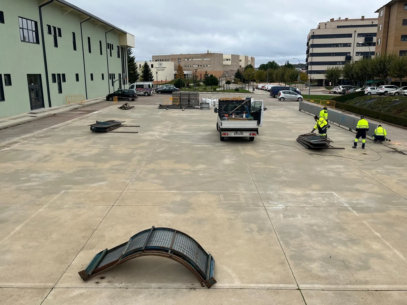 Foto 2 - La vieja pista de patinaje de Los Pajaritos deja paso a un parking y un proyecto de 460.000&euro;