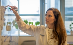 Foto 4 - ENTREVISTA | La cient&iacute;fica soriana Cristina Llorente descubre un receptor intestinal clave contra el da&ntilde;o hep&aacute;tico