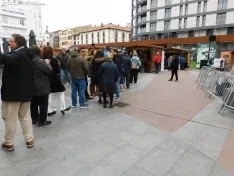 Foto 15 - Cr&oacute;nica y galer&iacute;a | Mucho vino y productos sorianos en la plaza Mariano Granados