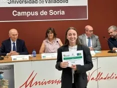 Foto 3 - Caja Rural premia a los mejores Trabajos de Fin de Grado de Soria en su octava edici&oacute;n
