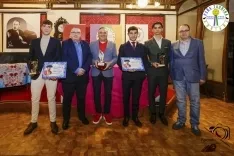 Foto 3 - La Pe&ntilde;a Taurina Soriana premia a David de Miranda, David Espej&oacute;n y David Guti&eacute;rrez