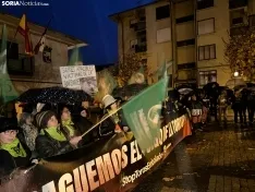 Foto 8 - PACMA convencido de que ser&aacute; el &uacute;ltimo Toro Jubilo: Cr&oacute;nica e im&aacute;genes de la manifestaci&oacute;n