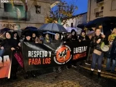 Foto 20 - PACMA convencido de que ser&aacute; el &uacute;ltimo Toro Jubilo: Cr&oacute;nica e im&aacute;genes de la manifestaci&oacute;n