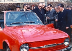 Fotos históricas de Jemoya, desde las primeras ferias de Almazán hasta sus instalaciones en la avenida Valladolid de la capital.