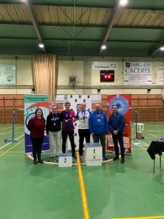 Foto 6 - La cantera del b&aacute;dminton soriano brilla en Ibiza con el bronce internacional de Daniel Mar&iacute;n
