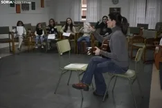 Primer ensayo del Coro 'Voces blancas del Duero'. /Encarna Muñoz