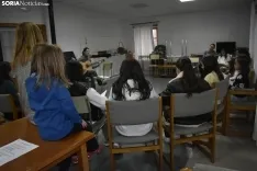 Primer ensayo del Coro 'Voces blancas del Duero'. /Encarna Muñoz