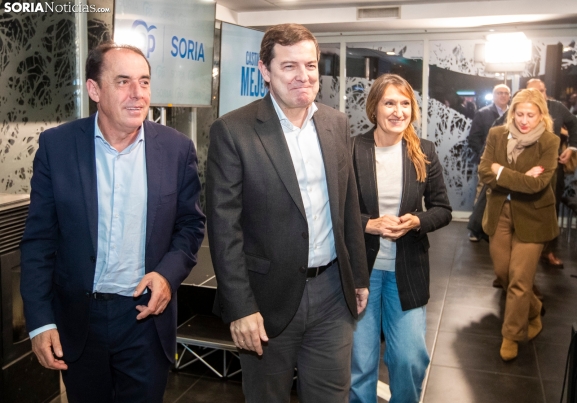 Mañueco y Serrano juegan al poli bueno – poli malo