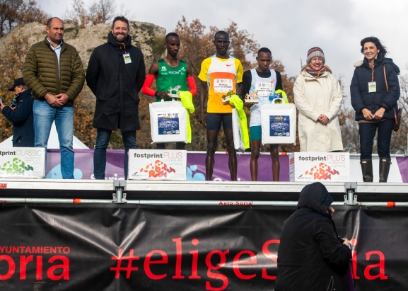 Cross de Soria 2025: Kipchumba y Amebaw ganan en Valonsadero