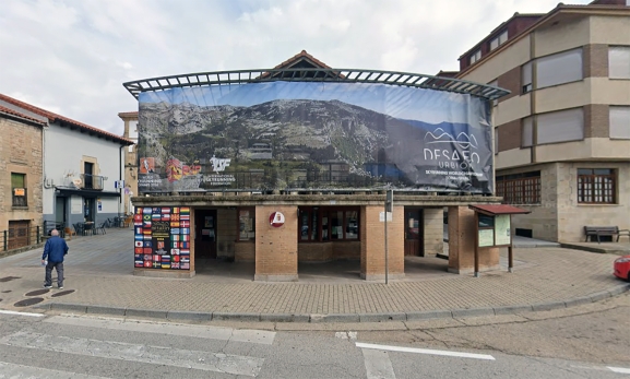 La pasarela del Raso de la Nava queda desierta mientras Covaleda impulsa su oficina turística digital