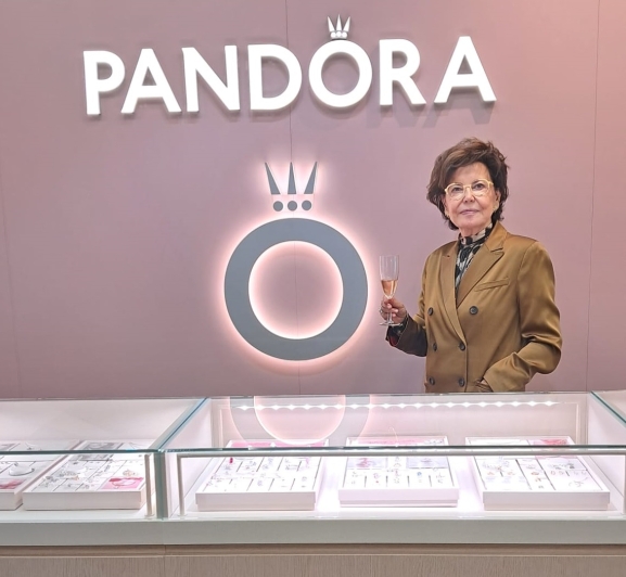 El universo Pandora te espera en Monreal con 7.000 piezas, un nuevo espacio y una fiesta esta tarde