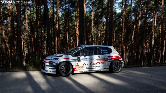 En imágenes: 25 pilotos exprimen un trazado impresionante en el rally Navaleno-Canicosa