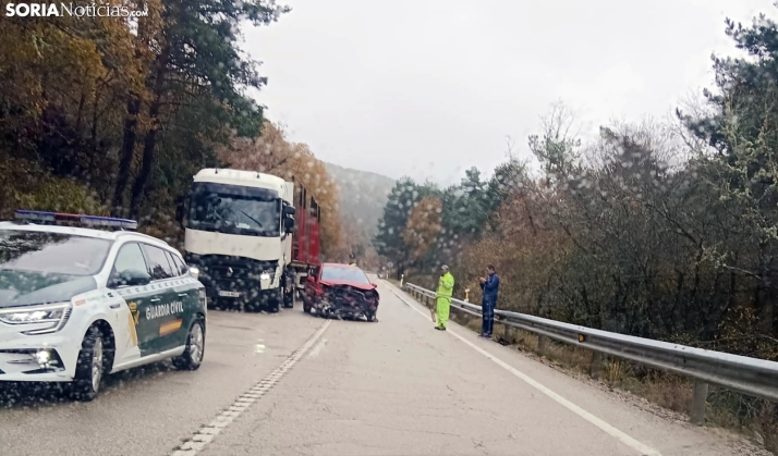 Aparatoso accidente en Salduero