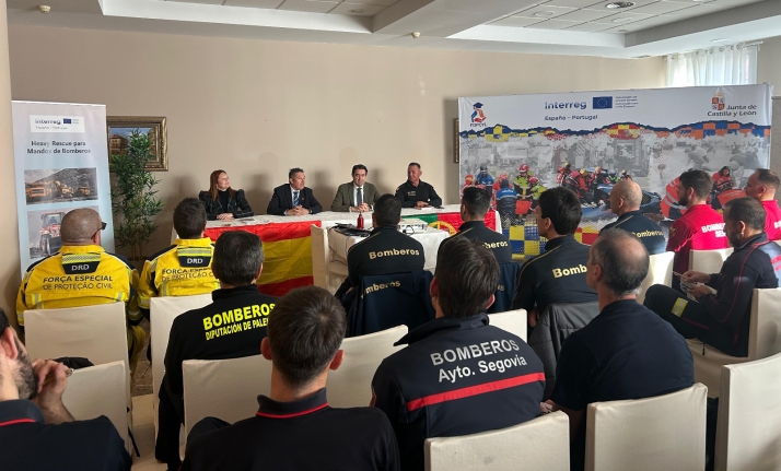 Así es el Heavy Rescue, el curso que simula grandes desastres para bomberos de Castilla y León y Portugal