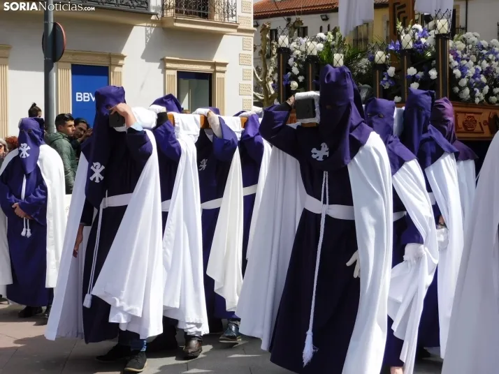 Fotos: Multitudinaria procesi&oacute;n de Las Siete Palabras de Jes&uacute;s en la Cruz